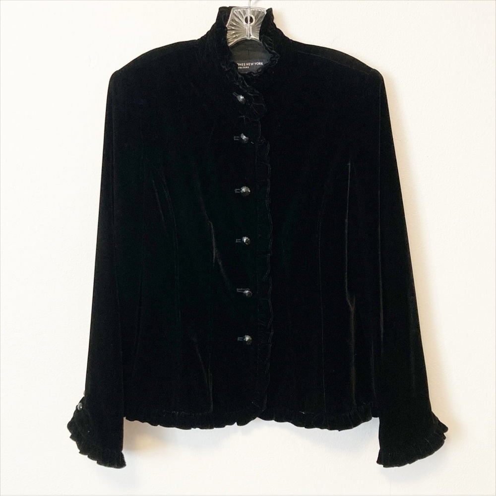 Jones NY Signature Black Velvet Blazer Buttons Ruffle Detail 12 New with tags